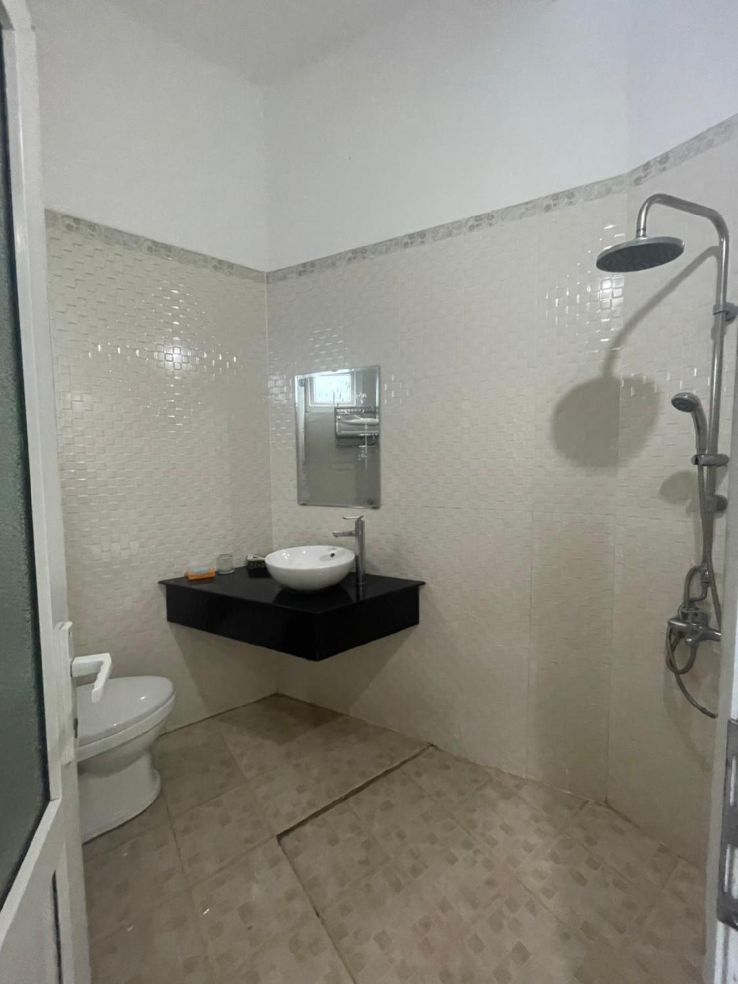 דה נאנג Oyo 553 Truong Giang Hotel מראה חיצוני תמונה