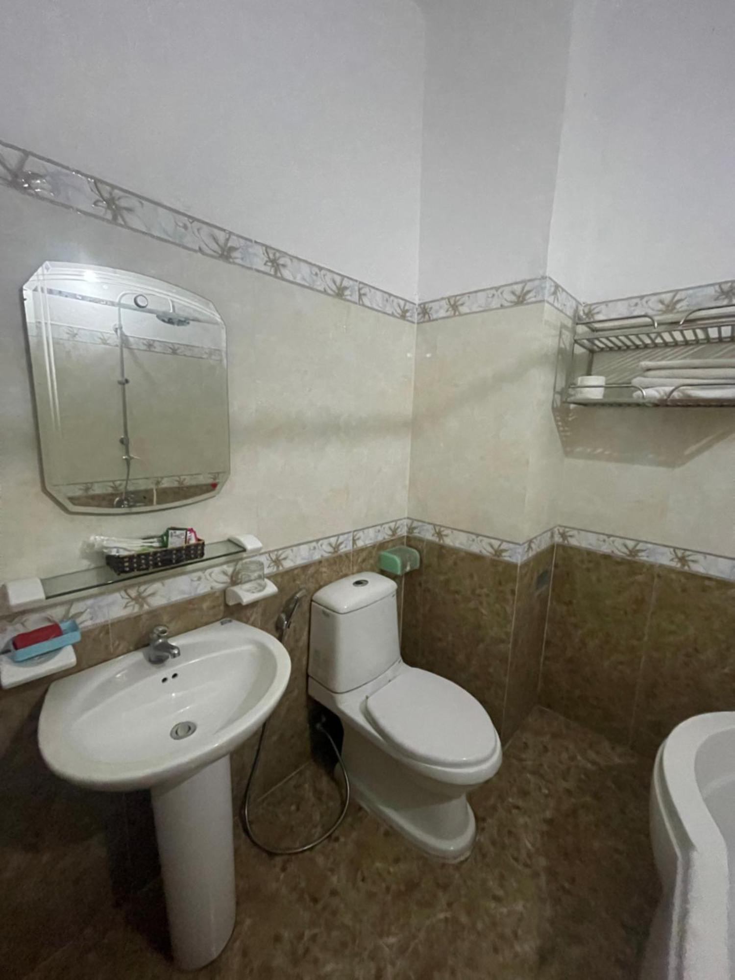 דה נאנג Oyo 553 Truong Giang Hotel מראה חיצוני תמונה