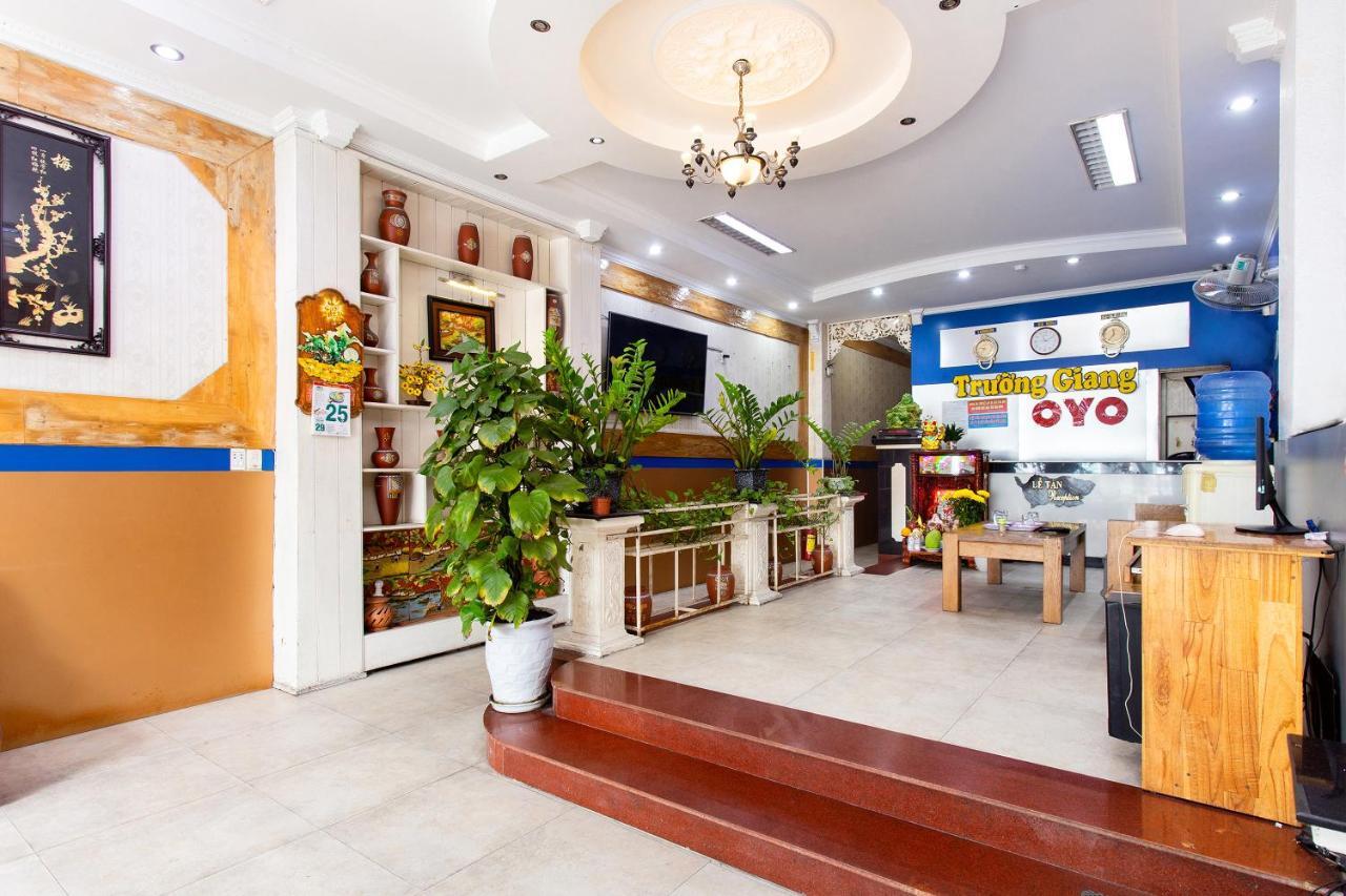 דה נאנג Oyo 553 Truong Giang Hotel מראה חיצוני תמונה